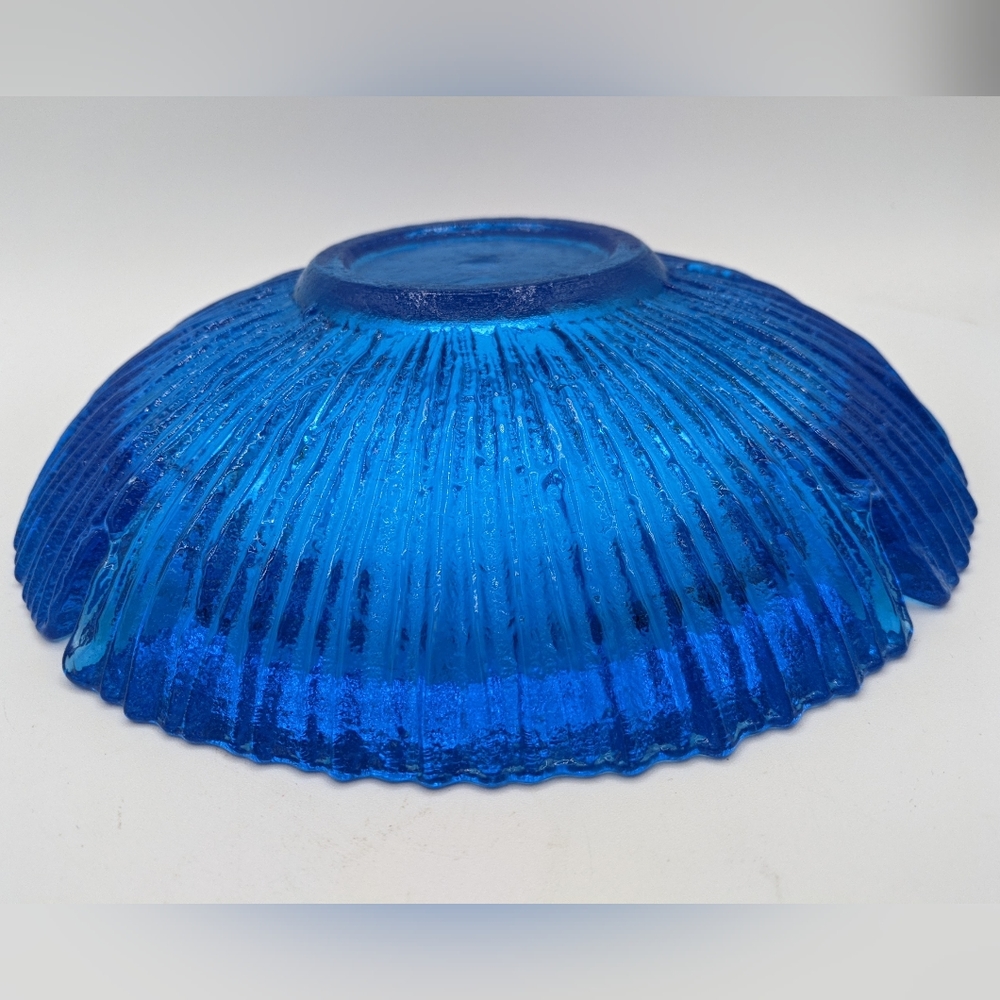 Vintage MCM Blenko 624 Sunburst Art Glass Ashtray - Picture 4 of 10